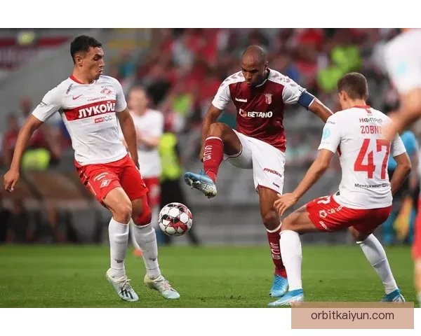 布拉加战术体系分析:持续提升的竞争力与球队表现 布拉加战术体系分析:持续提升的竞争力与球队表现